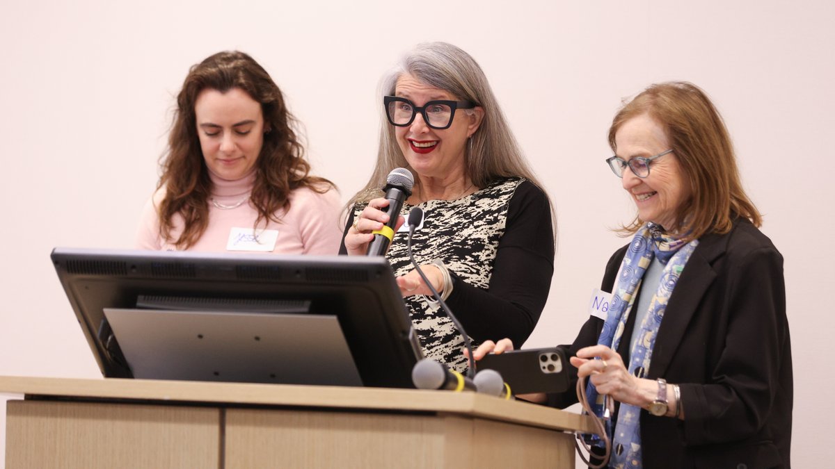 Last week, grantees of the New York SBFC attended the "Doing Business Together" press conference. BOC is proud to partner with <a href="/EvergreenEx/">Evergreen Exchange</a> and <a href="/SWBrooklyn/">SBIDC</a> on the "Growing Green Supplier Diversity Project" which helps small businesses access opportunities in the green economy.