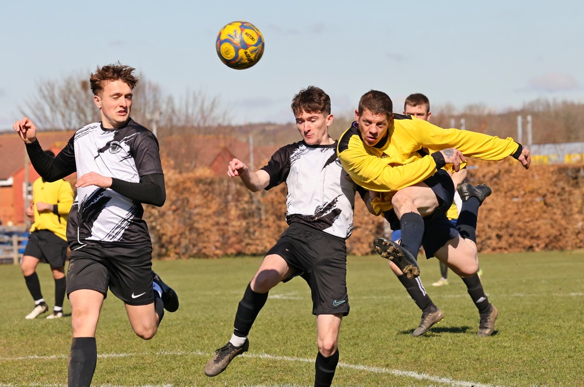 Parks Football (@parksfooty) on Twitter photo Bottom position Firhill Utd held <a href="/the_portsmouth/">The City Of Portsmouth sunday League</a> Div 7 leaders <a href="/SpinnakerFC/">SpinnakerWanderersFC</a> to a 4-4 draw at #rugbycamp on Sunday
Photos at flic.kr/s/aHBqjC5Xre
#grassrootsfootball #parksfootball #sundayleaguephotos #copsl Bottom position Firhill Utd held <a href="/the_portsmouth/">The City Of Portsmouth sunday League</a> Div 7 leaders <a href="/SpinnakerFC/">SpinnakerWanderersFC</a> to a 4-4 draw at #rugbycamp on Sunday
Photos at flic.kr/s/aHBqjC5Xre
#grassrootsfootball #parksfootball #sundayleaguephotos #copsl