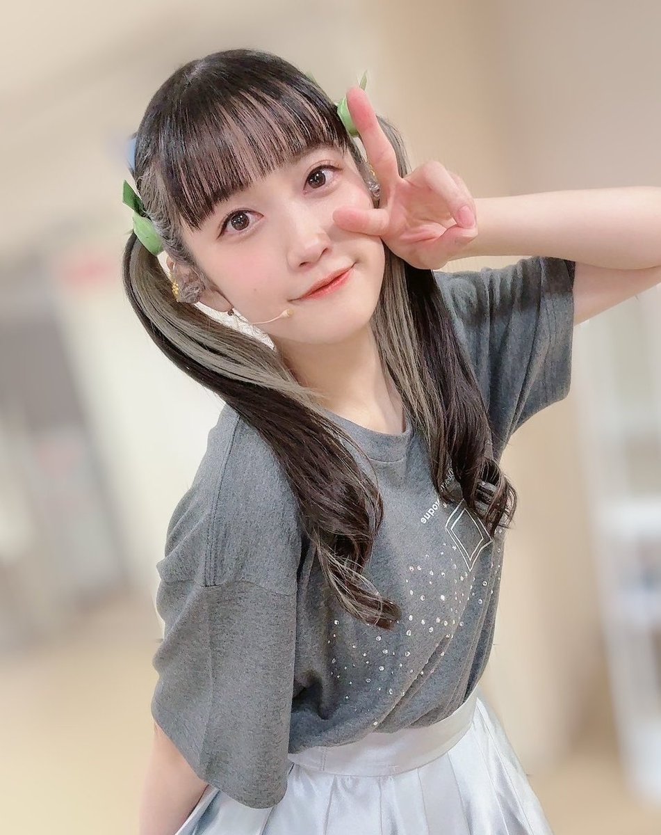 もっちページ♡♡ GmaYng9akAA-dV4.jpg