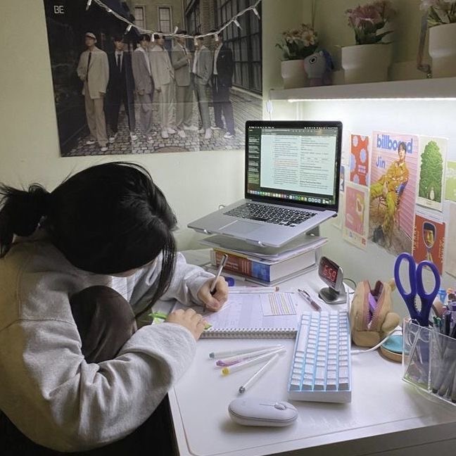 Tips para estudiar mejor 🧠📚✨ 
by: 🐈 

—— nos ayudas mucho con ♡ + ↻