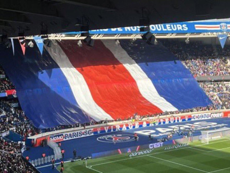 om_13J's tweet photo. @Sleyzouuuuu @1899OMM Fin de la vanne https://t.co/V9i8jzUqob