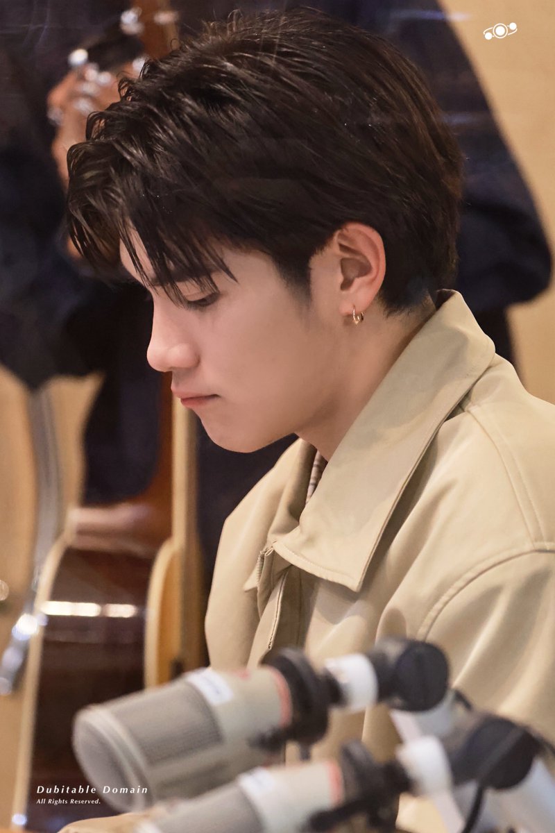 DubitableDomain's tweet photo. 25.03.19

FOURTH DOUBTLESS TOUR
#Flex1045xFOURTH_DOUBTLESS #Fourthnattawat
#โฟร์ทณัฐวรรธน์
@tawattannn https://t.co/3rOk9c6wLX