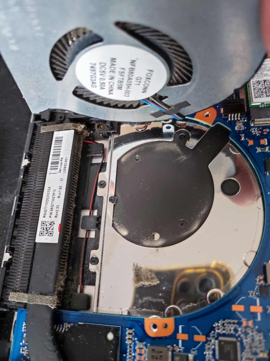 swift_xcode's tweet image. Unfortunately today wasn't off! H.P. Notebook fan cleaning! I have a 🍺 a big one right now. So tiring.