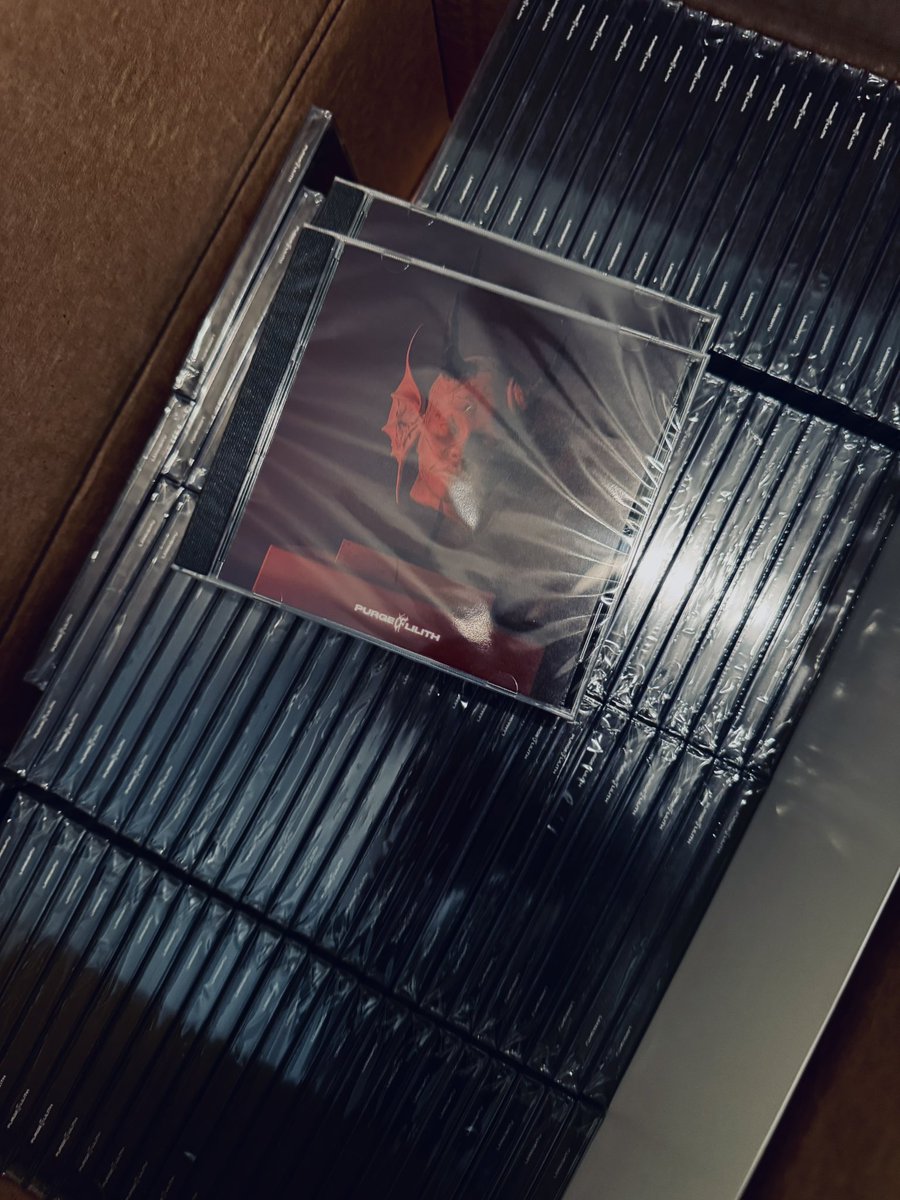 PurgeofLilith's tweet photo. Physical copies of our new record LAMASHTU available now at https://t.co/CEJ5t9H4g5

#music #metal #rock #punk #alternative #goth #hardcore #physical #cd #merch #ep #album #record #dark #lilith #purgeoflilith #band #musicians #guitar #gothic https://t.co/ukCCoBlh3V
