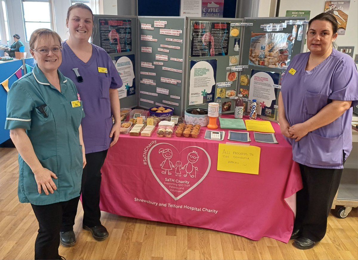 well done to our speech and language therapy team for raising awareness on #swallowaware2025 day here <a href="/sathNHS/">SaTH</a> #nutritionhydrationweek