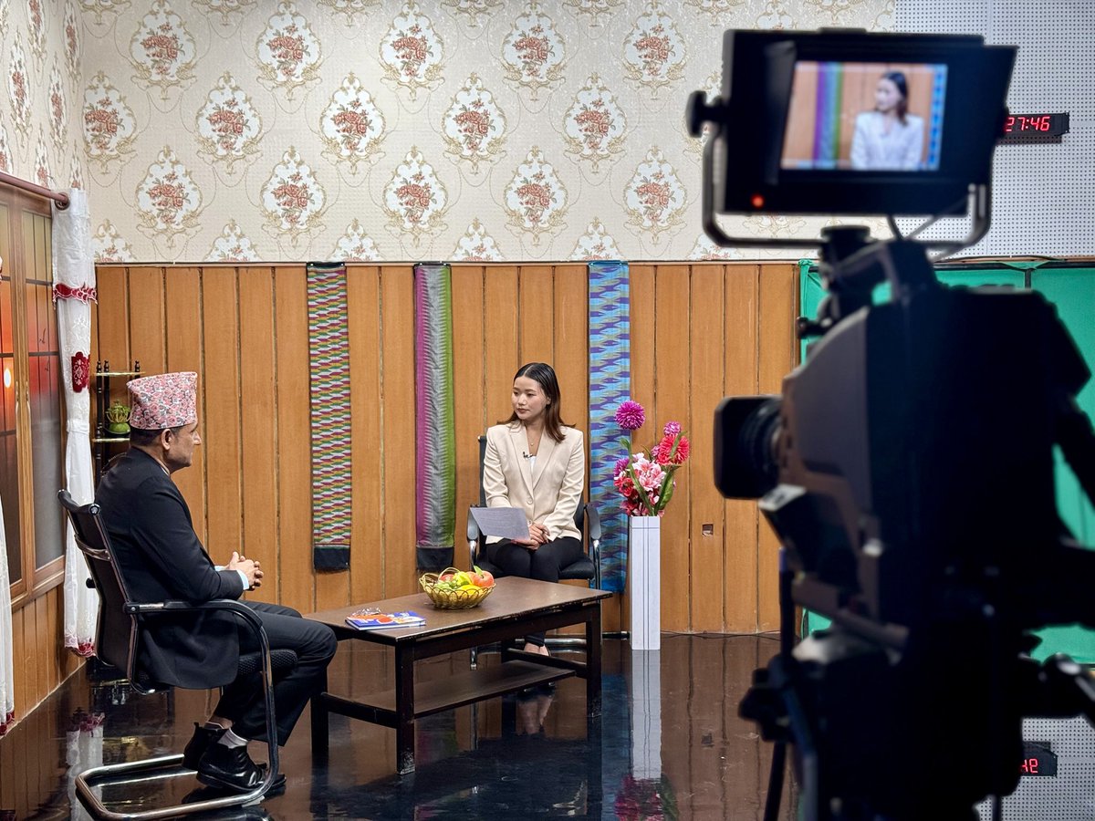 कामकै कुरा ।