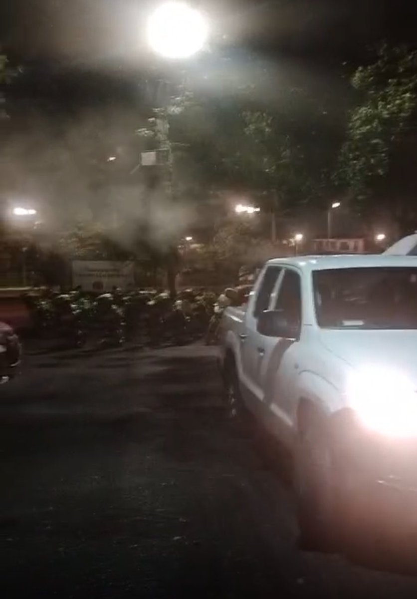En El Guabal, estuvimos realizando control del mosquito transmisor del dengue con fumigación con máquina pesada, garantizando la salud y seguridad de todos. ¡Cuidemos nuestro entorno!
#JuntosLeCortamosLasAlasAlDengue 🦟