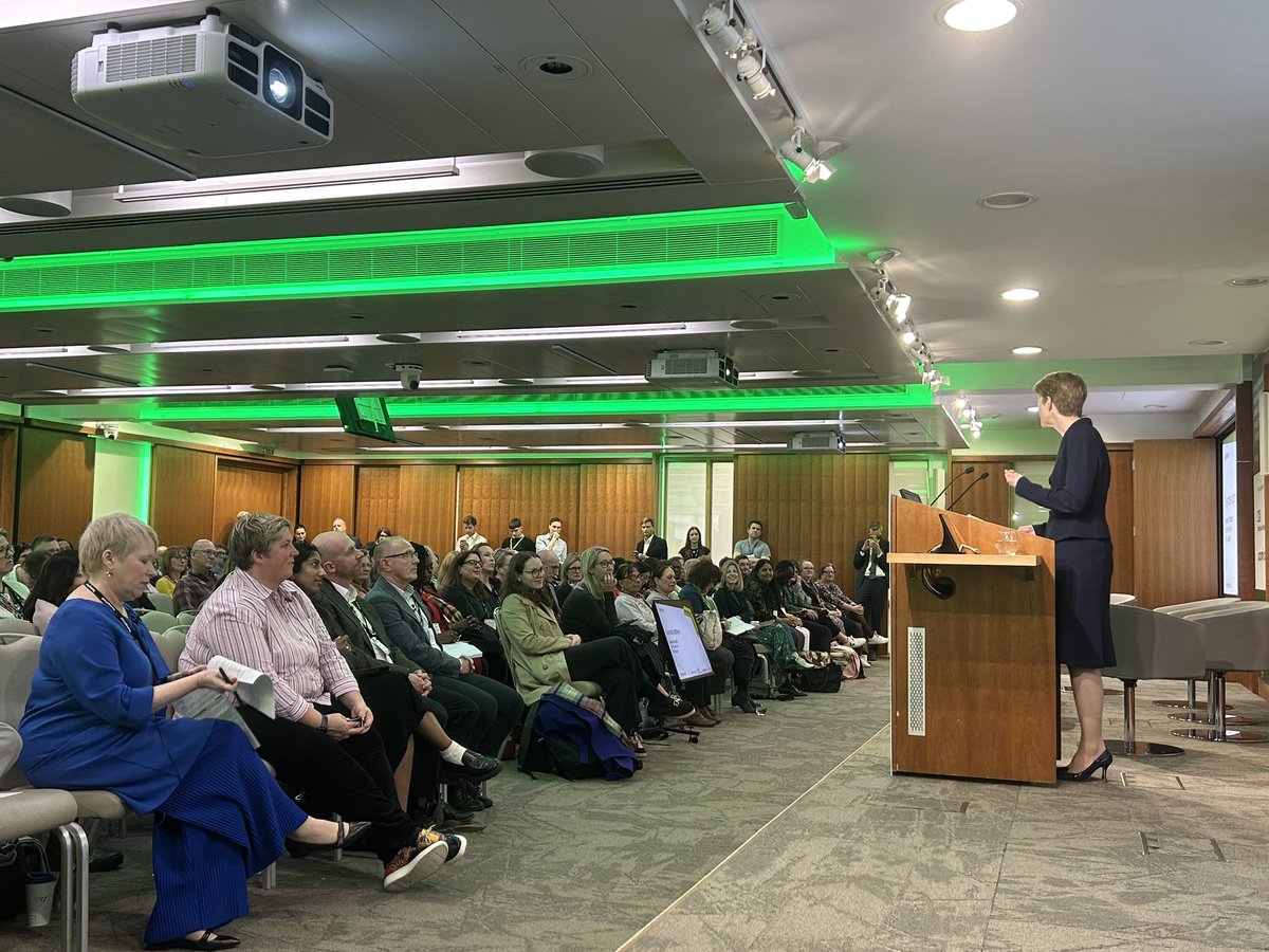 Michael Ryan tweet media