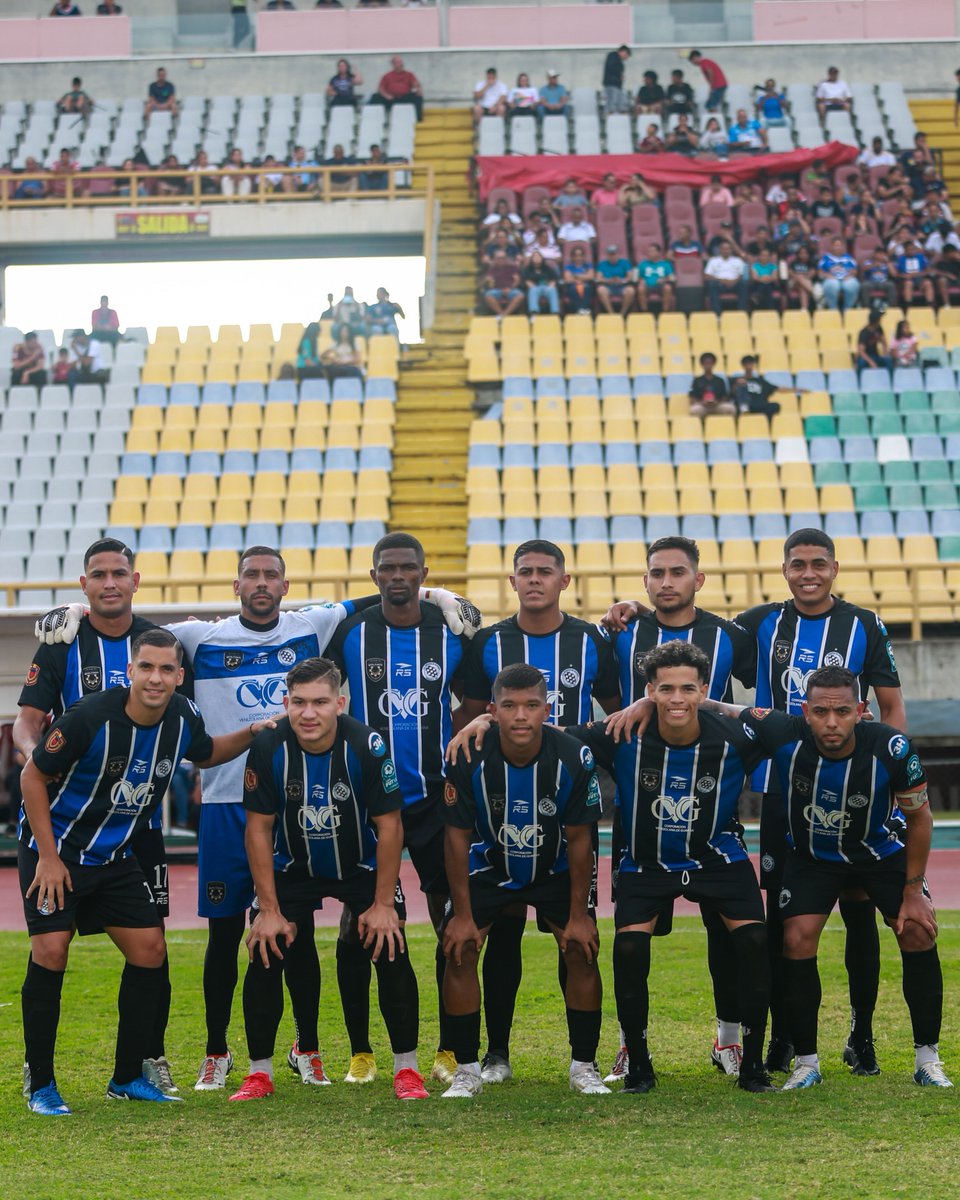 MinerosGuayana's tweet image. Tu primer @ será la persona que invitarás al primer partido de Mineros en casa 😅🔥

#VamosMineros ⚫🔵