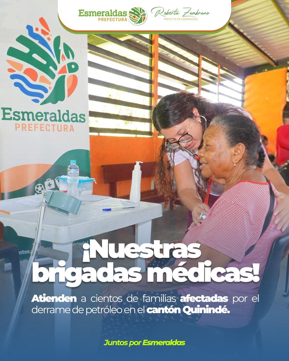 PrefecturaESM's tweet photo. Nuestra brigada médica atiende a cientos de familias afectadas por el derrame de petróleo en el cantón #Quinindé. 
Brindamos atención gratuita en medicina general, pediatría, ginecología y odontología, además de entregar medicamentos sin costo en la comunidad de #Chucaple. https://t.co/VIXS92PftZ