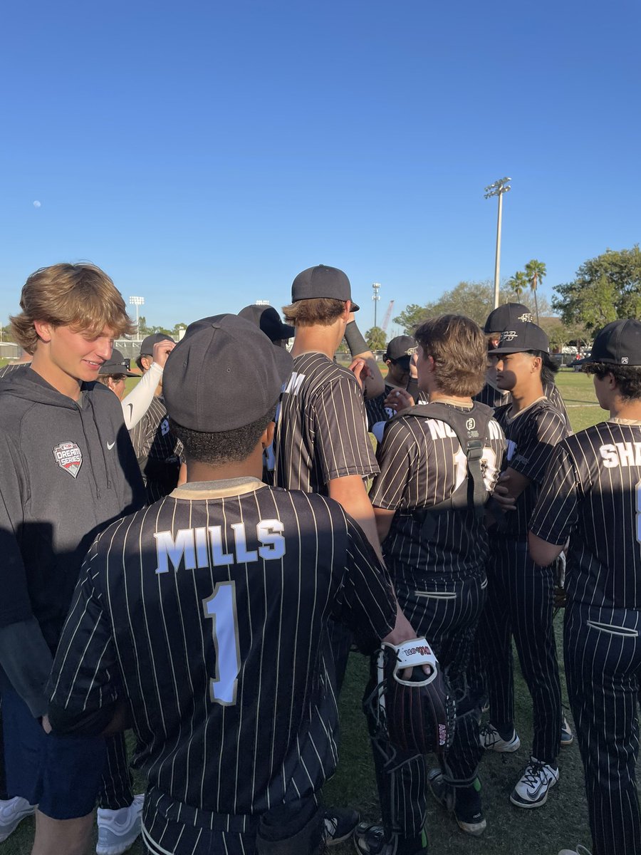 Barons finish off the week in Melbourne with a 4-3 hard fought win! Finished 2-1 for the week.
Second straight game with no errors.   <a href="/Biggamebobby/">Bob Putnam</a> <a href="/SpcAthletics/">SPC Athletics</a> <a href="/PSBaseballinc/">Prospect Select</a> <a href="/PinellasSports/">PinellasCountySports</a>