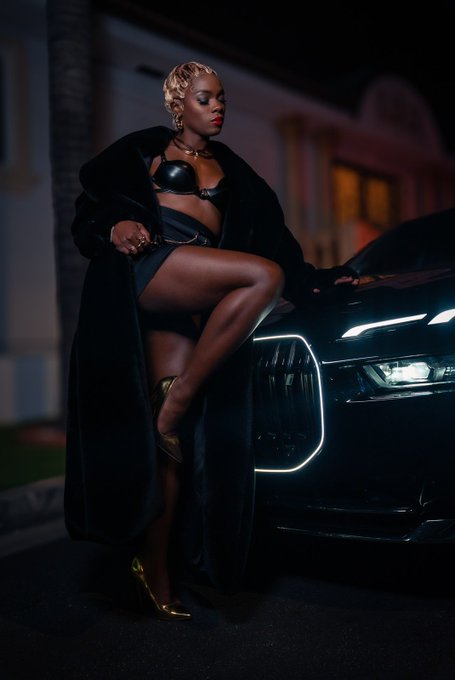 2 pic. You know I love shiny things. 

So say hello to my new car the @bmw i7 e50 

And I’m wearing the