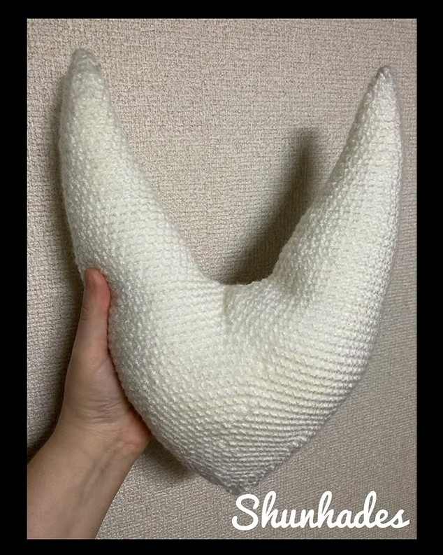 HadesKiddo's tweet photo. I mean he’s gotta have a friend right?
Pattern for #Hornet from #HollowKnight by #Monsterhook on Etsy.
#編みぐるみ #ホロウナイト #crochet #かぎ針編み #VTuber #ENVTuber #Game #ゲーム #amiguruimi #shunhades #瞬ハーデス https://t.co/HSv5GQOPCB