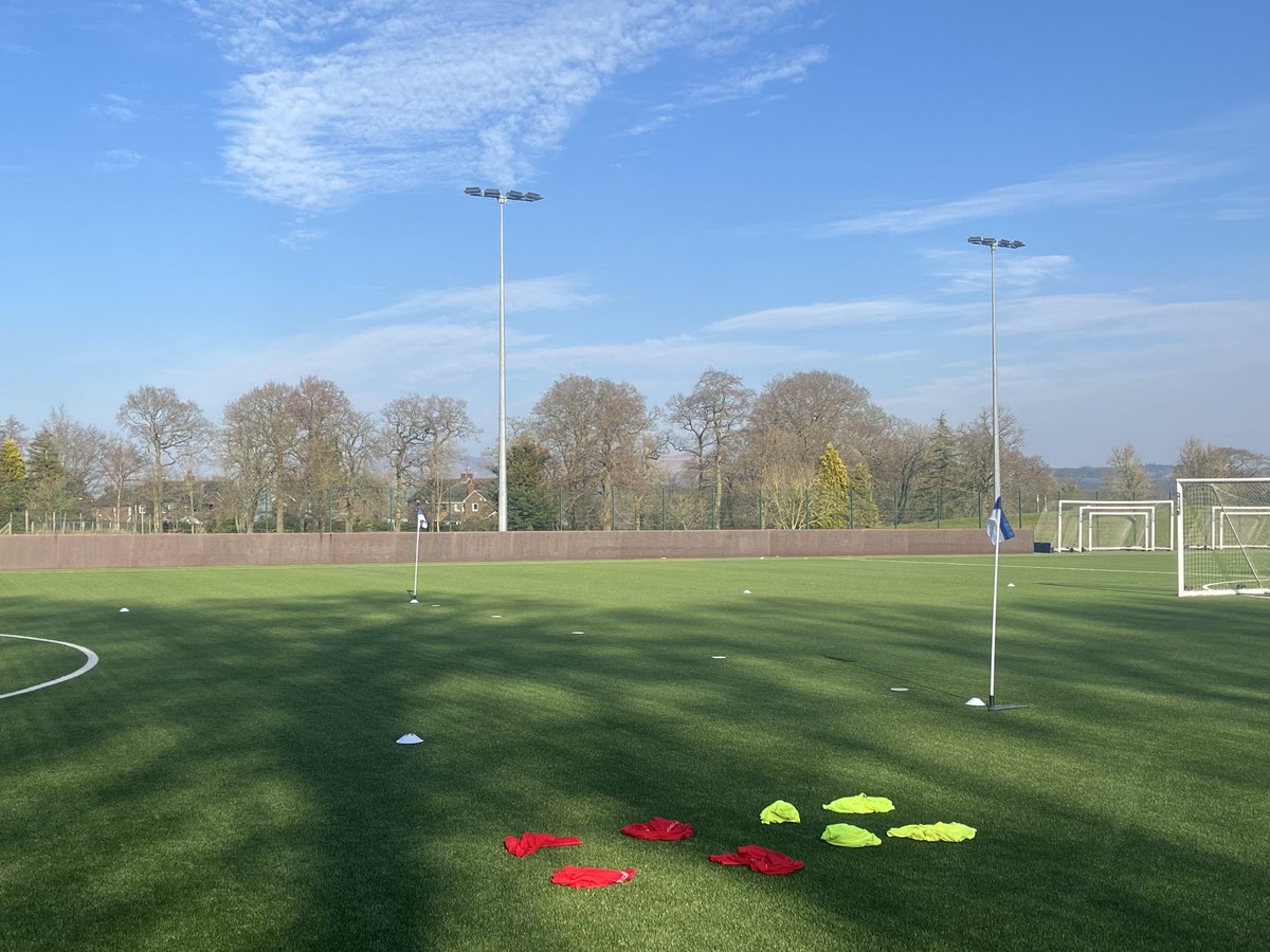 Beautiful day for it (Pendle hill in the background)🤩⚽️ #coaching