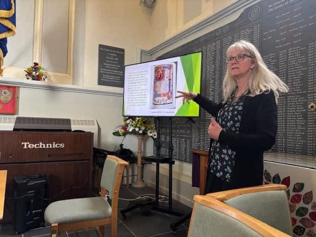 Prof Angela K. Smith (@angelakaysmith1) on Twitter photo A fun day giving a talk about Richard III’s books to the Richard III Society in Plymouth.
#richardiii #thesolaceofthecommonpeople <a href="/rsociety_iii/">Richard III Society</a> A fun day giving a talk about Richard III’s books to the Richard III Society in Plymouth.
#richardiii #thesolaceofthecommonpeople <a href="/rsociety_iii/">Richard III Society</a>