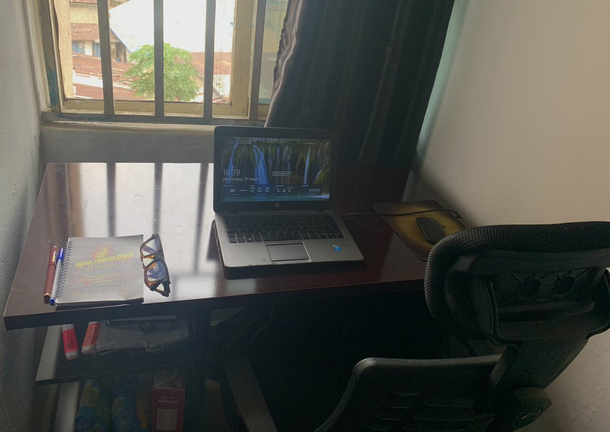 ChristyGodswil's tweet image. This is currently my workspace. I’m saving this here for when I’m going to quote it with an upgraded space. I can’t wait for the better version of myself. 

God help me 🙏🏽