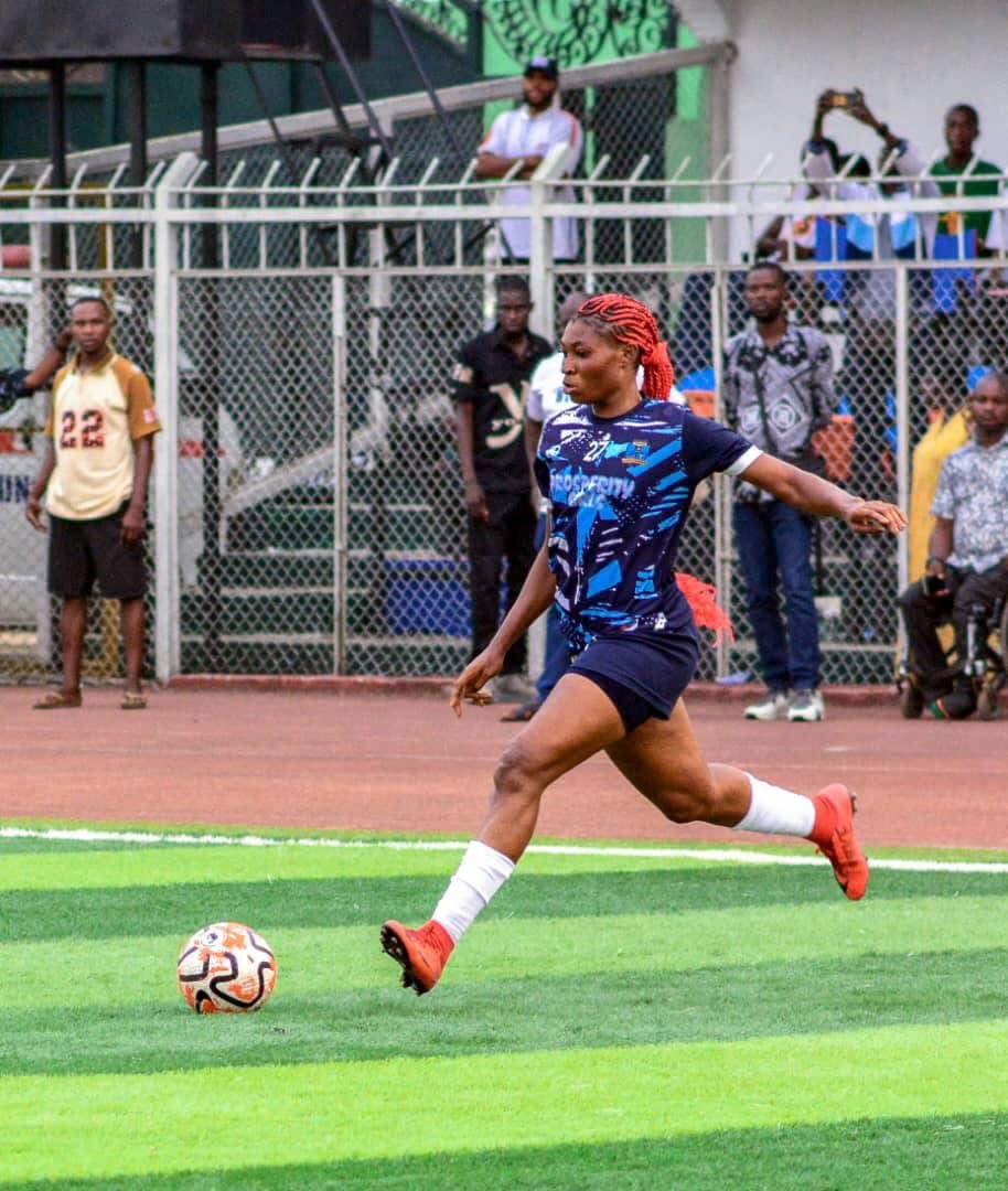 Bayelsaqueensfc's tweet image. Halftime at the Samson Siasia Stadium!

Bayelsa Queens 2-0 FC Robo

Alaba Olabiyi  21’
Shakirat Moshood 45+

Stay tuned for an action-packed second half!

#NWFLPremiership25
#ProsperityGirls
#BAYROB