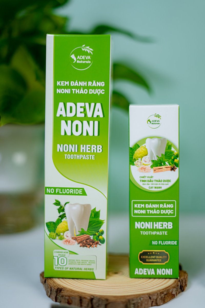 Có ai như tui không, trước giờ cứ nghĩ răng chắc là khỏe rồi, nay mới biết cái lợi (nướu) quan trọng không kém.
Răng rời đi  là do cái lợi nó k giữ răng được nữa.
🌿Bộ đôi này với tp chính là dịch chiết trái nhàu giúp lợi giữ chặt chiếc răng k rời.