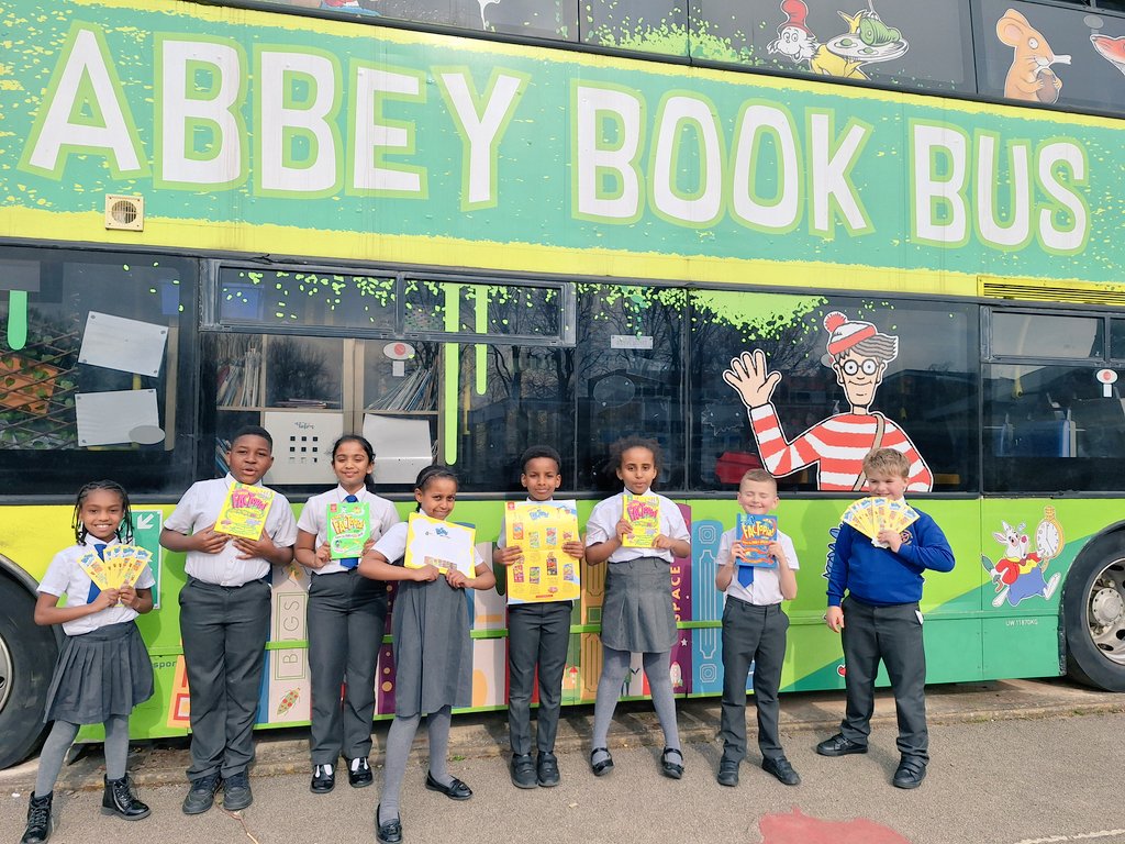 AbbeyPrimary's tweet photo. We are ready to go on our next #FACTopia adventure. 
Our #Y4 #bookclub are loving these hilarious fact books so much that we had to buy some new ones. Thank you, @readingagency and @whatonearthbook, for the fabulous activity pack! #reading #readingforpleasure 📚🤗📚🤗 https://t.co/XK4H2WPfZC