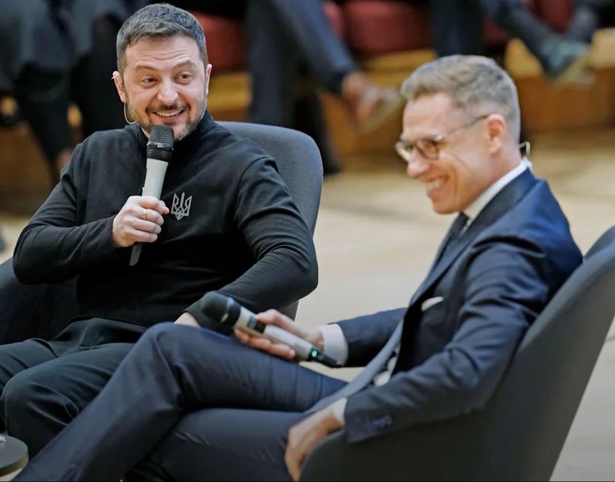 Amazing how the interaction changes when both countries share a border with Russia rather than one being thousands of miles away.