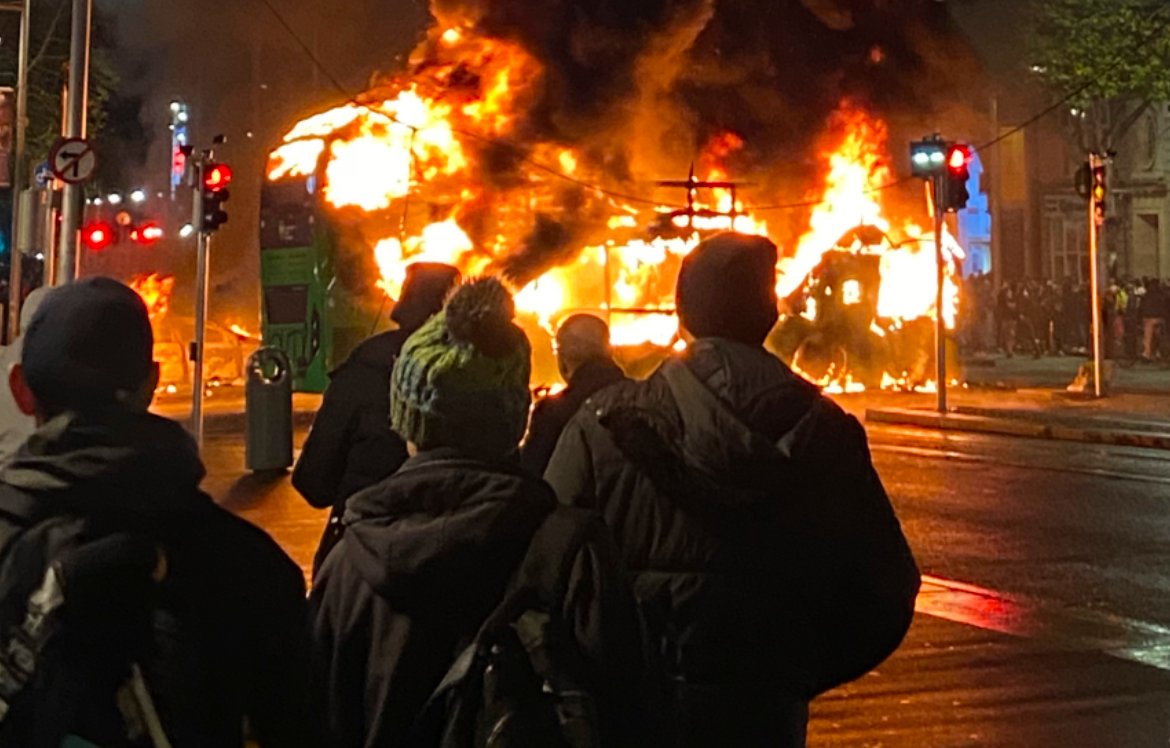 gardarep's tweet photo. Critical to have enough Gardaí on the streets with proper training and guided by updated policy and procedures to deal with any escalation of violence, says Policing Authority review of the 2023 Dublin Riots #GardaRep #GRA #DublinRiots https://t.co/FJmZJVfw9w