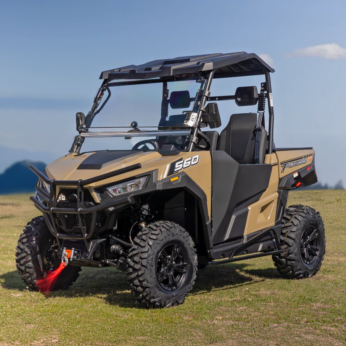 Perfect for work or play, the T-BOSS 560 has the features and power you need. Discover more at your nearest Massimo dealer today #offroad #UTV #sxs #ranch