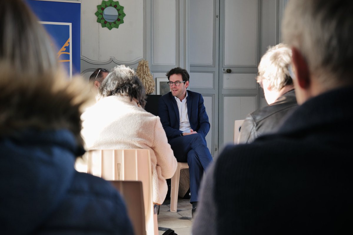 Depuis 4 ans, avec Rouen Naturellement, nous transformons notre ville: plus d’espaces verts, des milliers d’arbres plantés, des cours d’écoles renaturées, des rues débitumées. Un bilan concret que nous présentons avec Jean-Michel Bérégovoy pour une Rouen plus verte et résiliente.