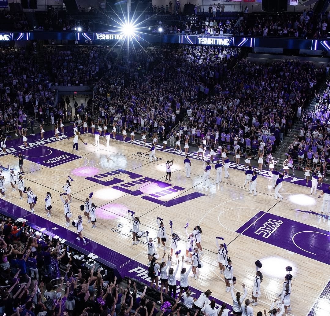 The Lopes are dancing! Horner Sports Flooring is proud to be the manufacturer of Grand Canyon University’s basketball court! Both the men’s and women’s teams have won the WAC tournament and are heading to March Madness🤩

#gcu #grandcanyon #grandcanyonuniversity #lopes