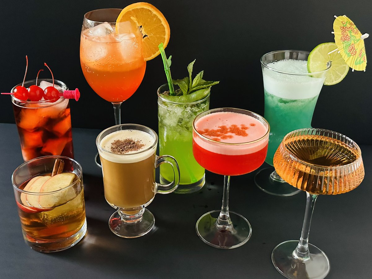TheMonkeyJungle's tweet image. LANDFALL is a collection of short stories by @mertcentury, @endingmylife4, @iwrite4jacobin, @LouKakin, @somhairle_ , and me.
Mine is about a boy with a pea plant growing from his head.
Each story is paired with a cocktail it inspired, all crafted by yours truly.
Amazon link👇