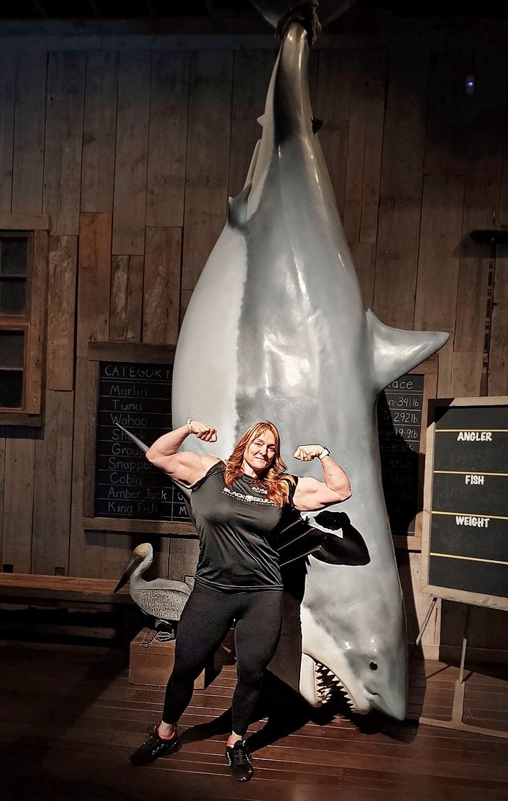 StrongestEver's tweet photo. #strongestever battles the #greatwhiteshark at Cabela's at Springfield, MO.

#beccaswanson #master #happy #lifestyle #trending #swole #muscle #mommy https://t.co/CdCOKb4HUJ