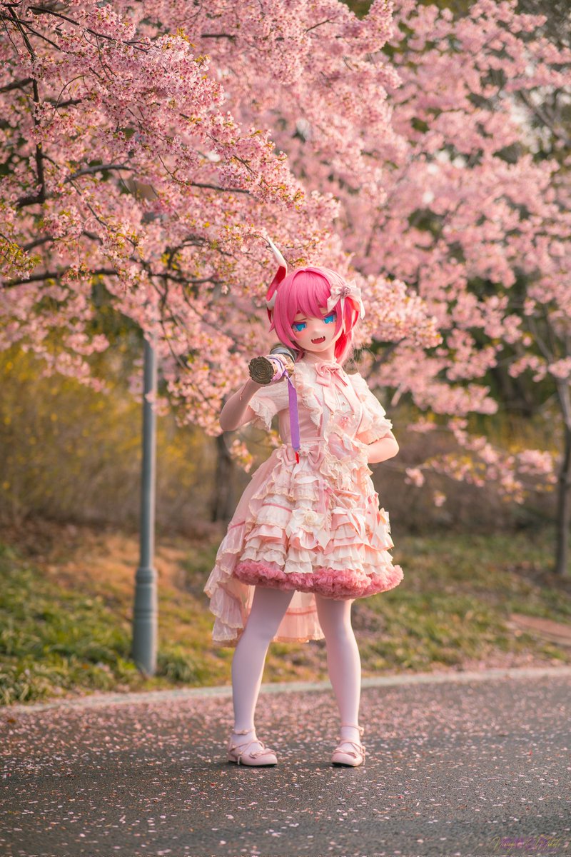 在这么美丽的地方想不出姿还抢别人法杖的笨蛋！

📷大师！：<a href="/NNGnoMKT/">NNG 🛬</a>