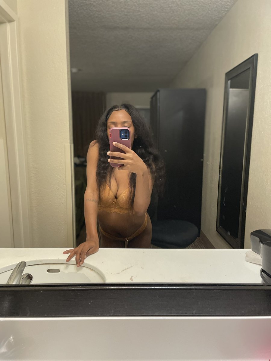 tassttyfallss's tweet photo. 🥂💰 #dfwmeets https://t.co/6IhFIlGPhZ