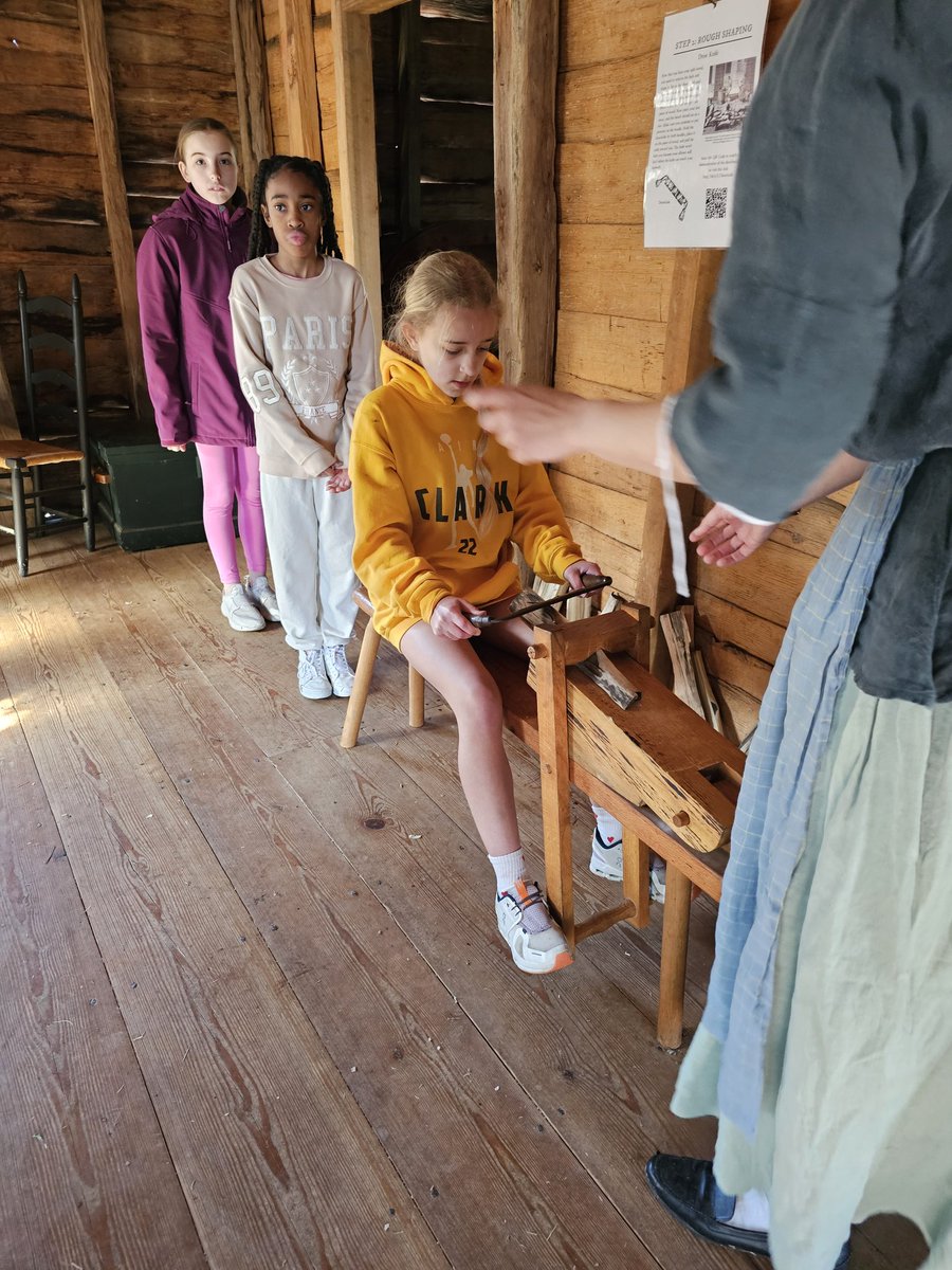 Enjoying a beautiful day at Historic Londontown, learning about colonial times. <a href="/AACountySchools/">AACPS</a> <a href="/SolleyAACPS/">SolleyAACPS</a>