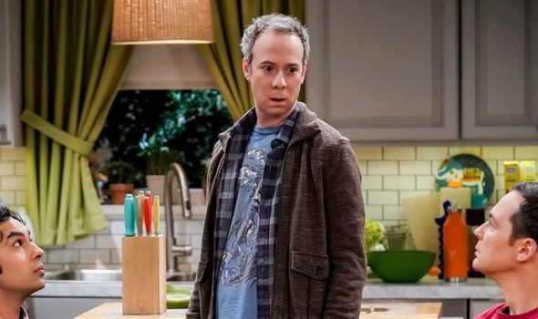 GeekVibesNation's tweet image. The #BigBangTheory spinoff will be titled 'Stuart Fails To Save The Universe'

(Source: Deadline)