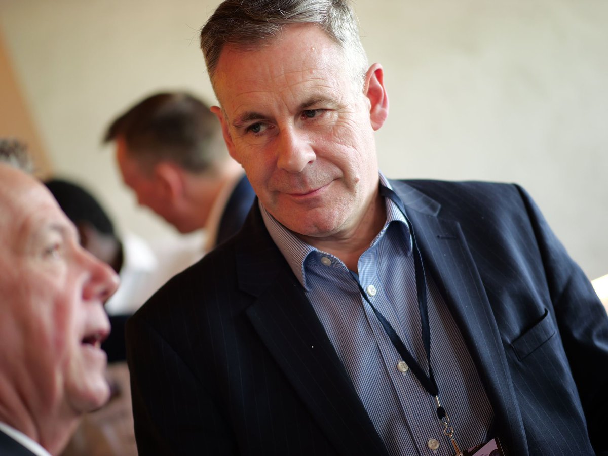 A quick refreshment break here at the AIMSE Europe Consultants Conference. A fantastic opportunity for networking. 

#aimseeuropenetworking #coffeebreak