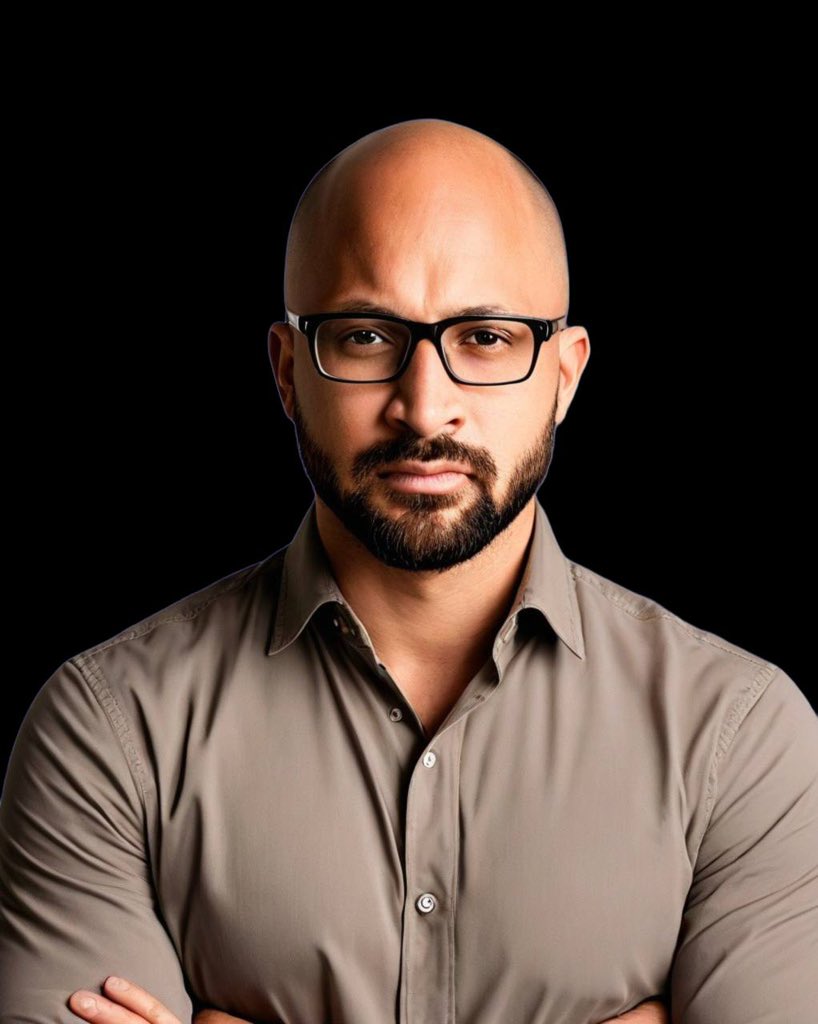 JoshuaOrhue_'s tweet photo. BREAKING: MYSTEN LABS CPO, (@EmanAbio) AND WIFE TO LAUNCH A ₦2,000,000,000 BILLION ($1.3M) ENDOWMENT FUND TO HELP TRAIN SOFTWARE ENGINEERS IN NIGERIA https://t.co/deUkK47V6L