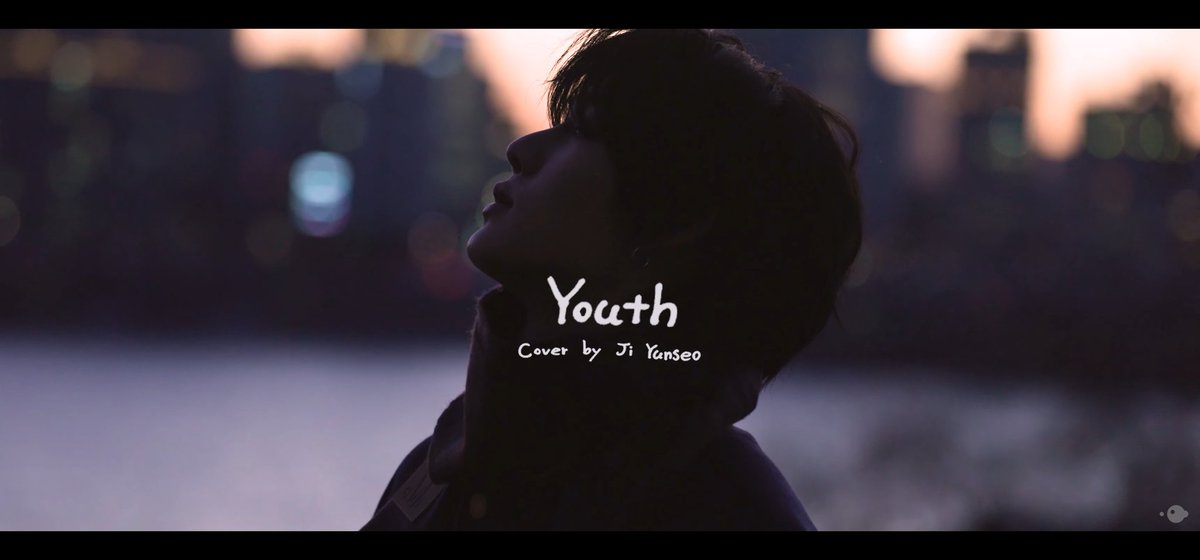 CCorno_'s tweet photo. #찬란하게_빛나는_엔브의_청춘을_함께할게

꼭 해주고 싶었던 말이 가사에 있었다는 말을 백번이고 공감했다... ⸝⸝ʚ̴̶̷̆ ̯ʚ̴̶̷̆⸝⸝  하키 선수복 부터 어린왕자 책, 한강 산책까지 다 다 완전 윤서의 이야기여서 올해의 감동적인 커버영상 1위 드립니다...🥹🥹 와중에 머리에 책 얹은거 귀여움 ㅋㅋ https://t.co/PyipstbLtB