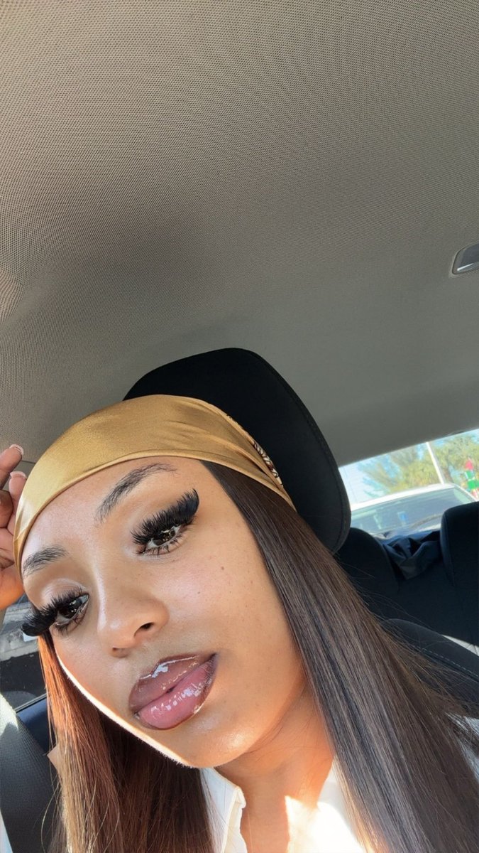 Miss.ShutItDown✨ tweet media
