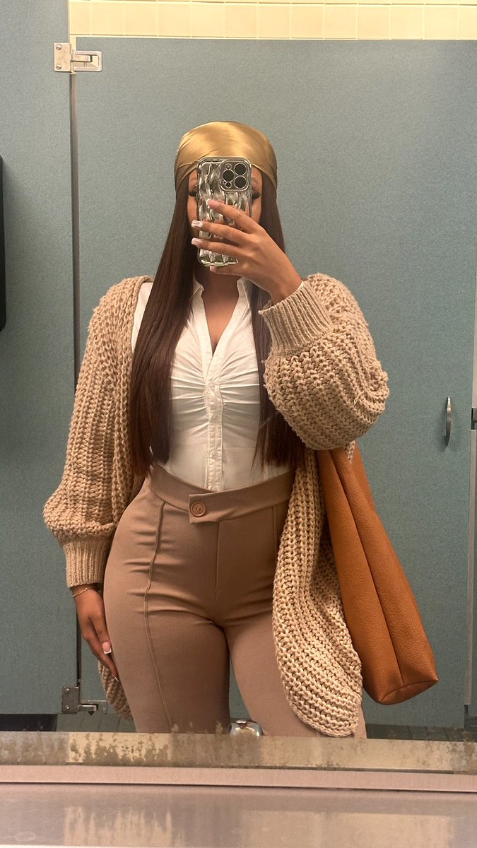 Miss.ShutItDown✨ tweet media