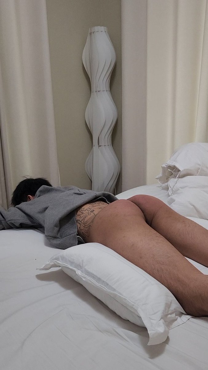 06的小直男
Learn your lesson boy