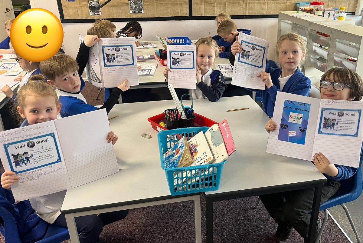 PCPSwans's tweet photo. We earned our online gaming certificate this afternoon! We had to identify if different situations when playing online games were safe or if we needed to TAG (tell a grown up). Ask the children if they can tell you any situations where they need to TAG! #pcppshe https://t.co/xlJcLtWD1y