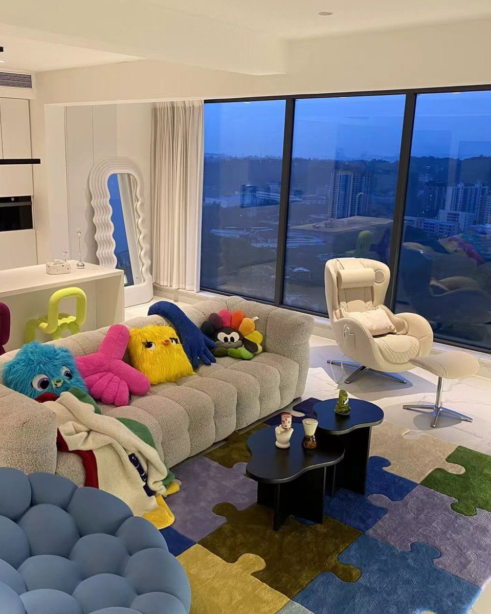 Nouhaus tweet media