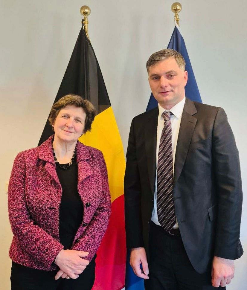Georgia in EU/Belgium (@georgiaineu) on Twitter photo Productive first meeting of <a href="/AmbVatoM/">Vato Makharoblishvili</a> w/new DG for Bilateral Affairs of <a href="/BelgiumMFA/">🇧🇪 Belgium MFA</a> Brigit Stevens.
Parties exchanged on wide range of topics, incl.🇬🇪🇧🇪bilateral relations,🇪🇺🇬🇪agenda as well as regional security.
Existing challenges & possible solutions were also in focus.
🇬🇪🤝🇧🇪 Productive first meeting of <a href="/AmbVatoM/">Vato Makharoblishvili</a> w/new DG for Bilateral Affairs of <a href="/BelgiumMFA/">🇧🇪 Belgium MFA</a> Brigit Stevens.
Parties exchanged on wide range of topics, incl.🇬🇪🇧🇪bilateral relations,🇪🇺🇬🇪agenda as well as regional security.
Existing challenges & possible solutions were also in focus.
🇬🇪🤝🇧🇪