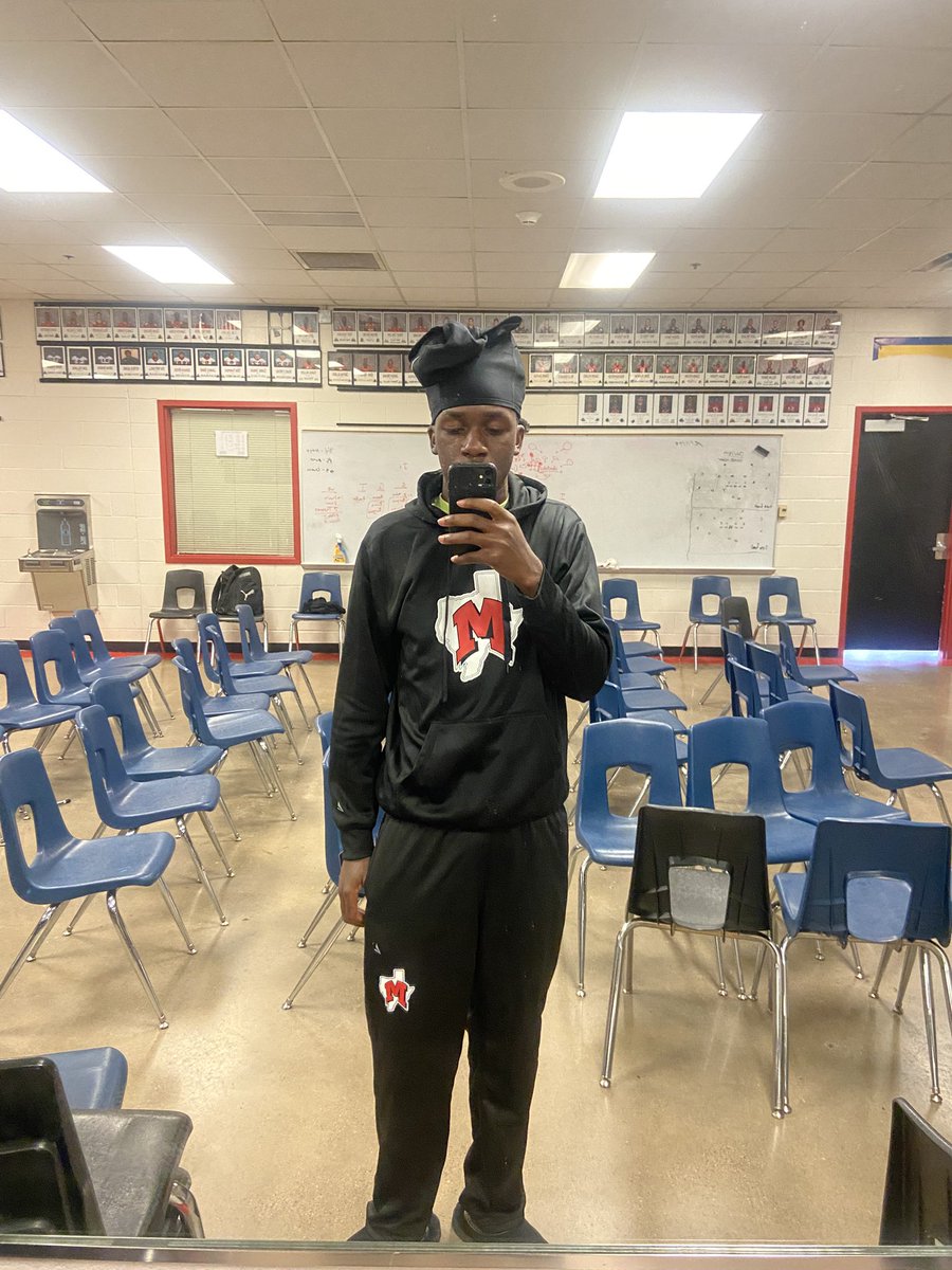 <a href="/mac_boys_track/">Irving MacArthur Boys Track</a> 🔥🔥