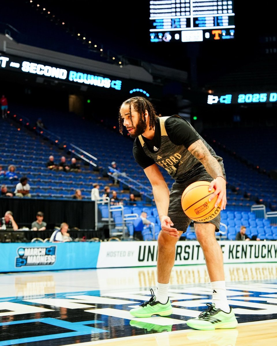 On our stage 🗺️

#ConquerandPrevail
