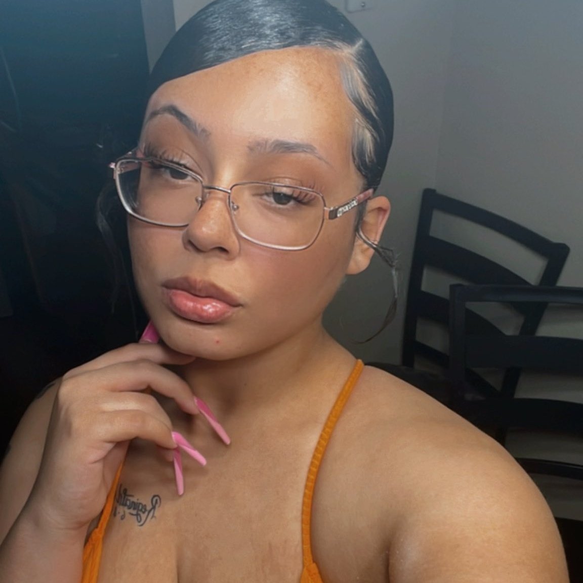 sandra_se54's tweet photo. @jessicakevibes Who's down dm let have fun 
Ready to serve you anything you want https://t.co/Tv0Y2gloyR