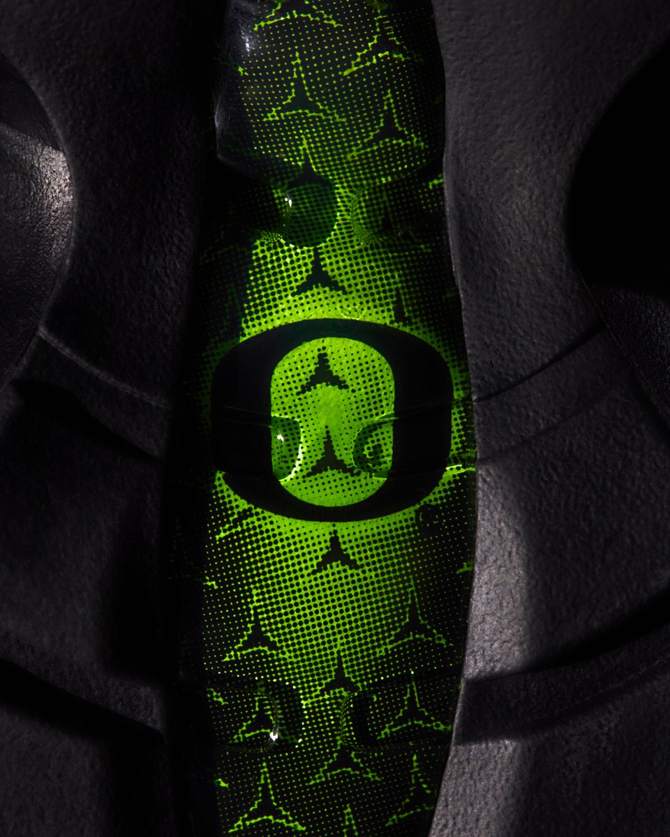 Flight Club tweet media