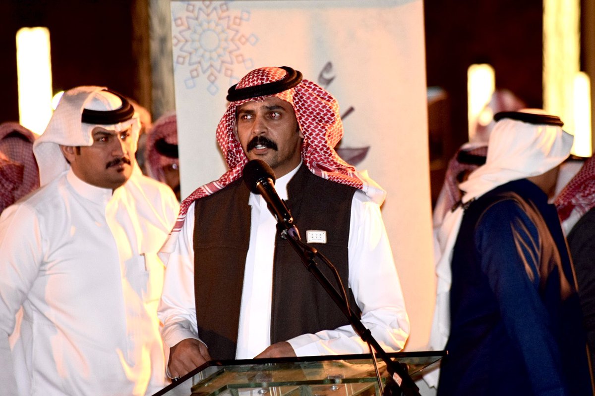 AwadAl_Rasheed's tweet photo. تصويري #للون_القلطة ( فن المحاورة ) بحضور نخبة من الشعراء بمشاركة صفوف حاتم الحويت  للمحاورة + فرقة #ظهران_الجنوب الشعبية 

#اجاويد3 
#عسير https://t.co/Fw6aHYf5LI