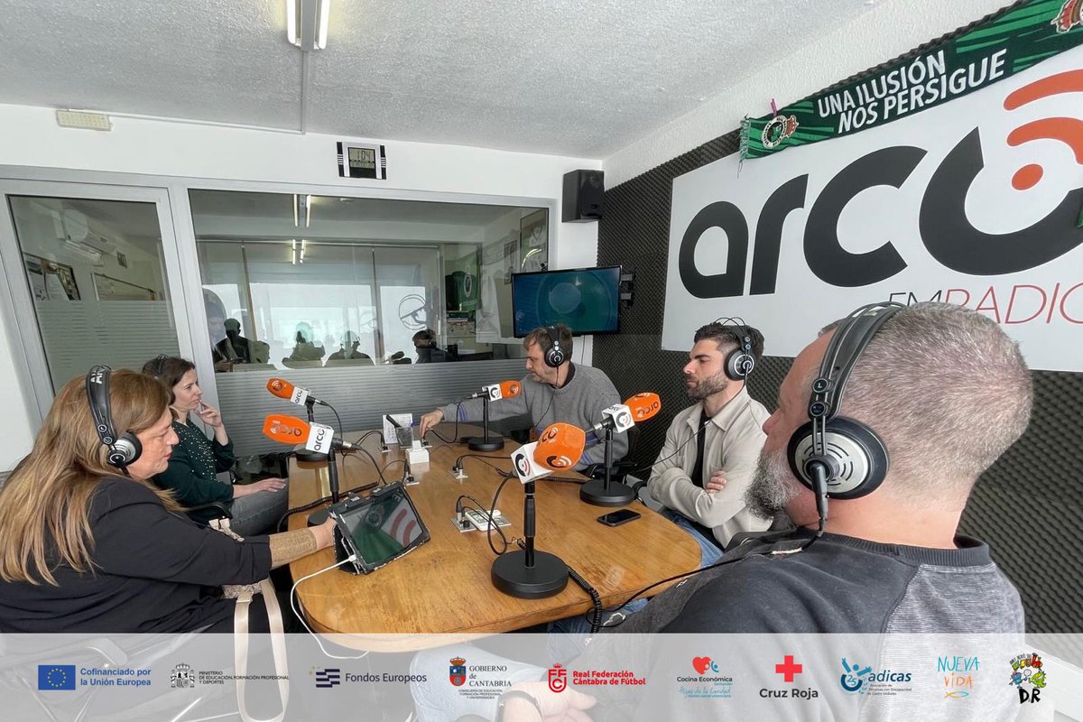 🚨 ¡𝗔𝗹𝘂𝗺𝗻𝗮𝗱𝗼 𝘆 𝗽𝗿𝗼𝗳𝗲𝘀𝗼𝗿𝗮𝗱𝗼 𝗲𝗻 𝗹𝗮 𝗿𝗮𝗱𝗶𝗼!

🎙️Hoy nos han invitado al programa  ¡𝘈 𝘔𝘦𝘥𝘪𝘰𝘥í𝘢, 𝘈𝘭𝘦𝘨𝘳í𝘢! <a href="/MediodiaARCOFM/">¡A Mediodía, Alegría!</a> de <a href="/ArcoFMCantabria/">ARCO FM Cantabria</a> para que les contásemos cómo un proyecto que nació en un aula de FP Básica, en 3 años, ha llegado a