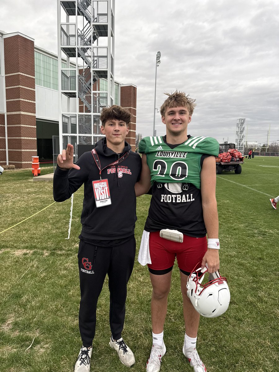 Oscar Sloan 4⭐️ tweet media